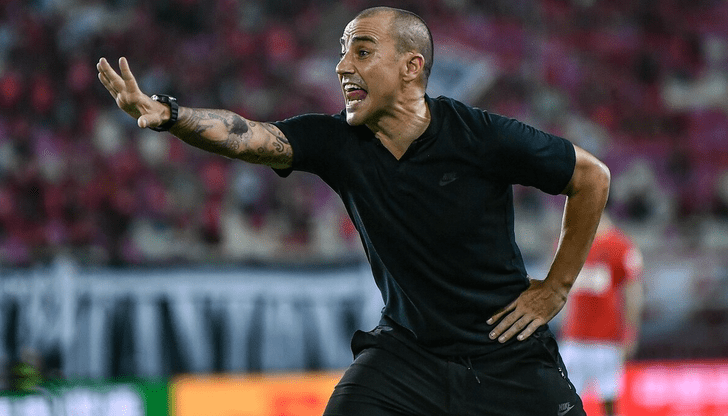 法甲尼斯俱乐部